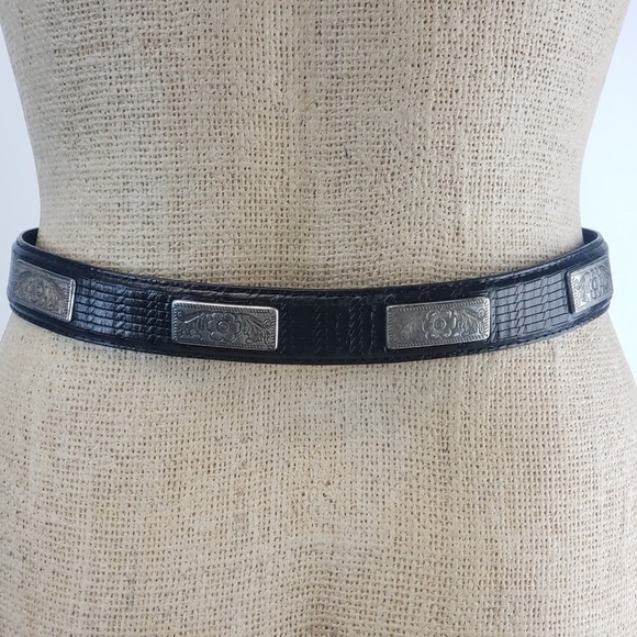 Black Leather Belt with Silver Buckle Italian Leather SZ 26 - Picture 5 of 5